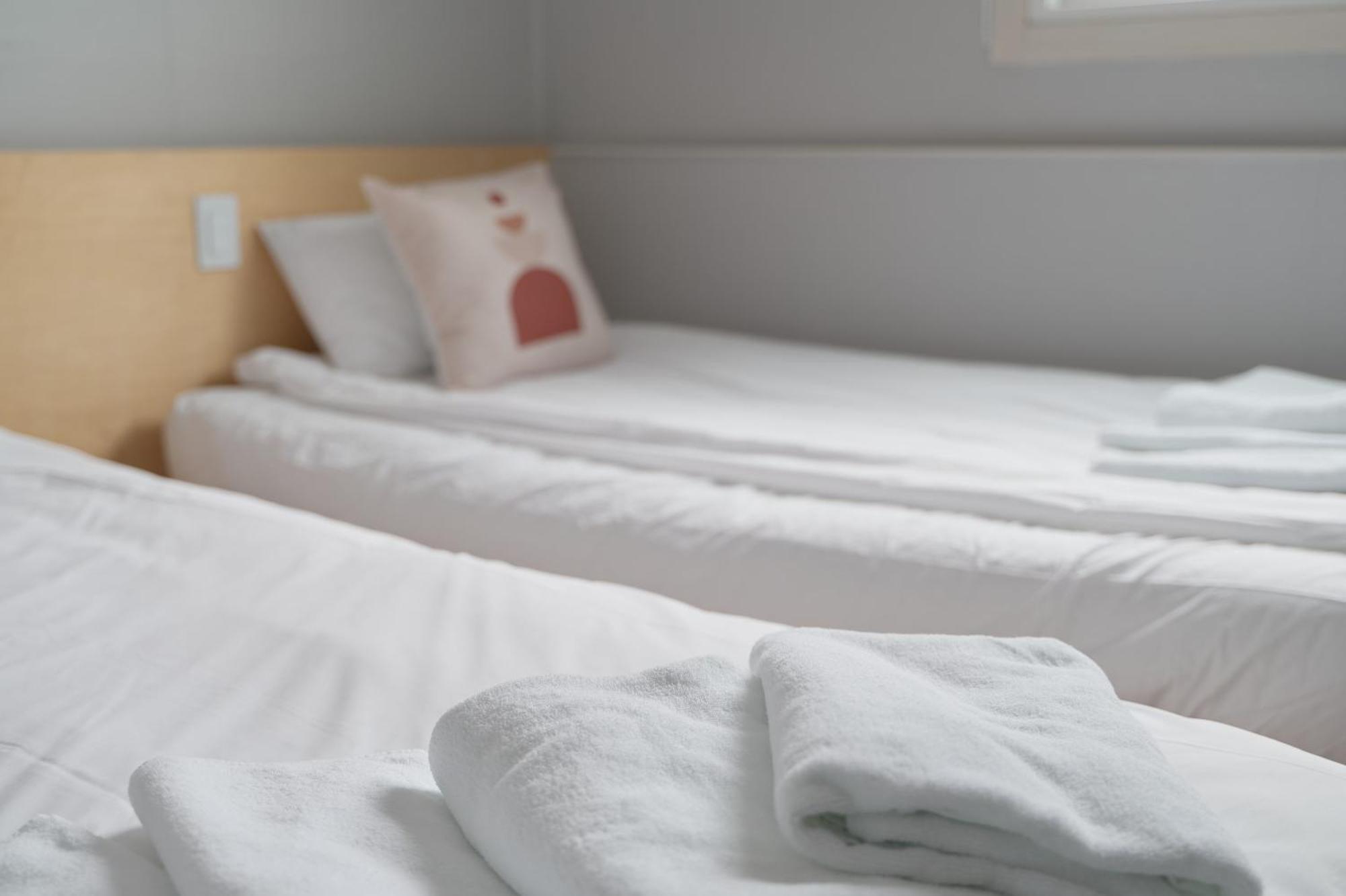 Dawoo House 2 In Hongdae Hotel Seoul Bagian luar foto