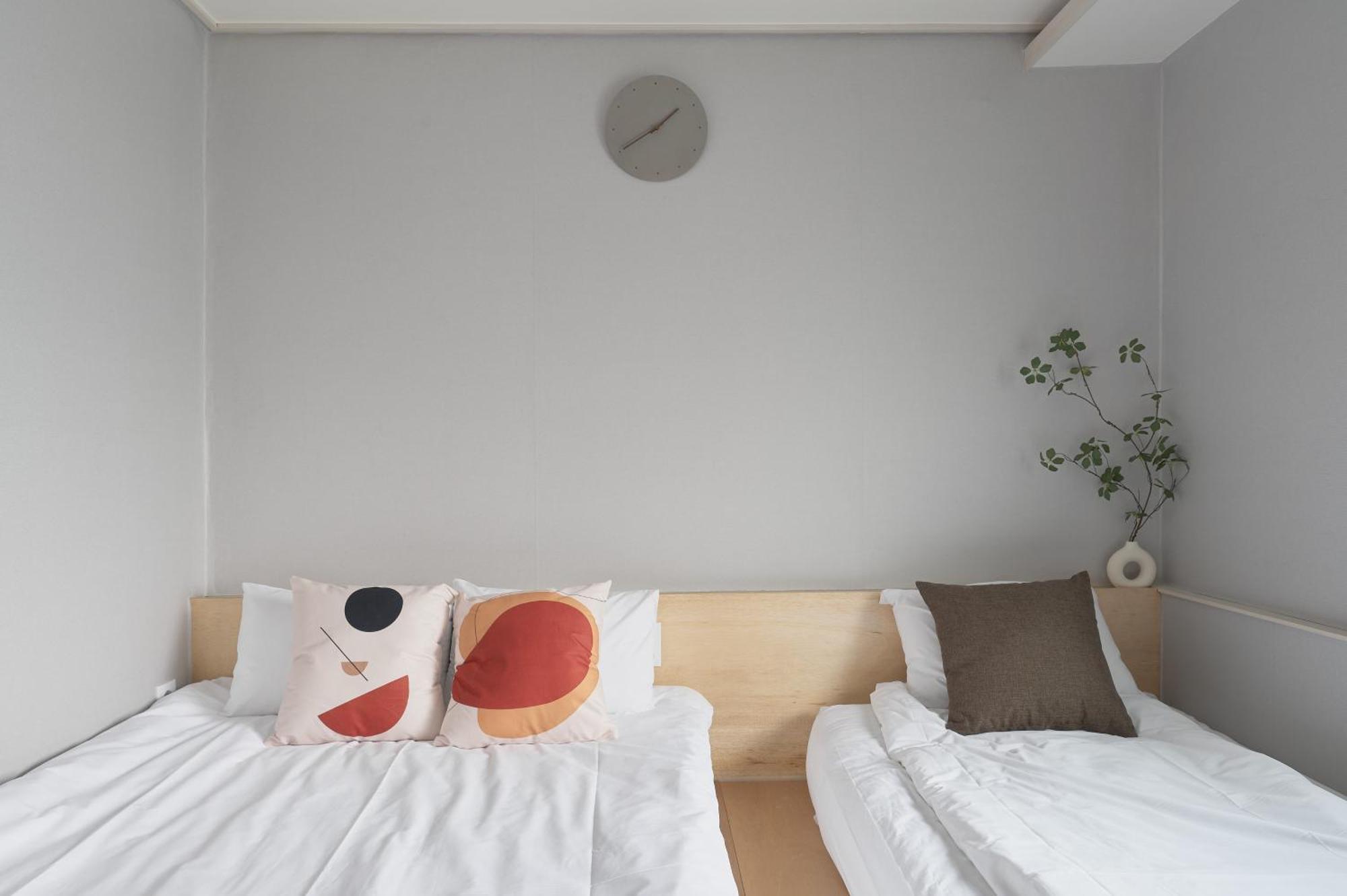Dawoo House 2 In Hongdae Hotel Seoul Bagian luar foto