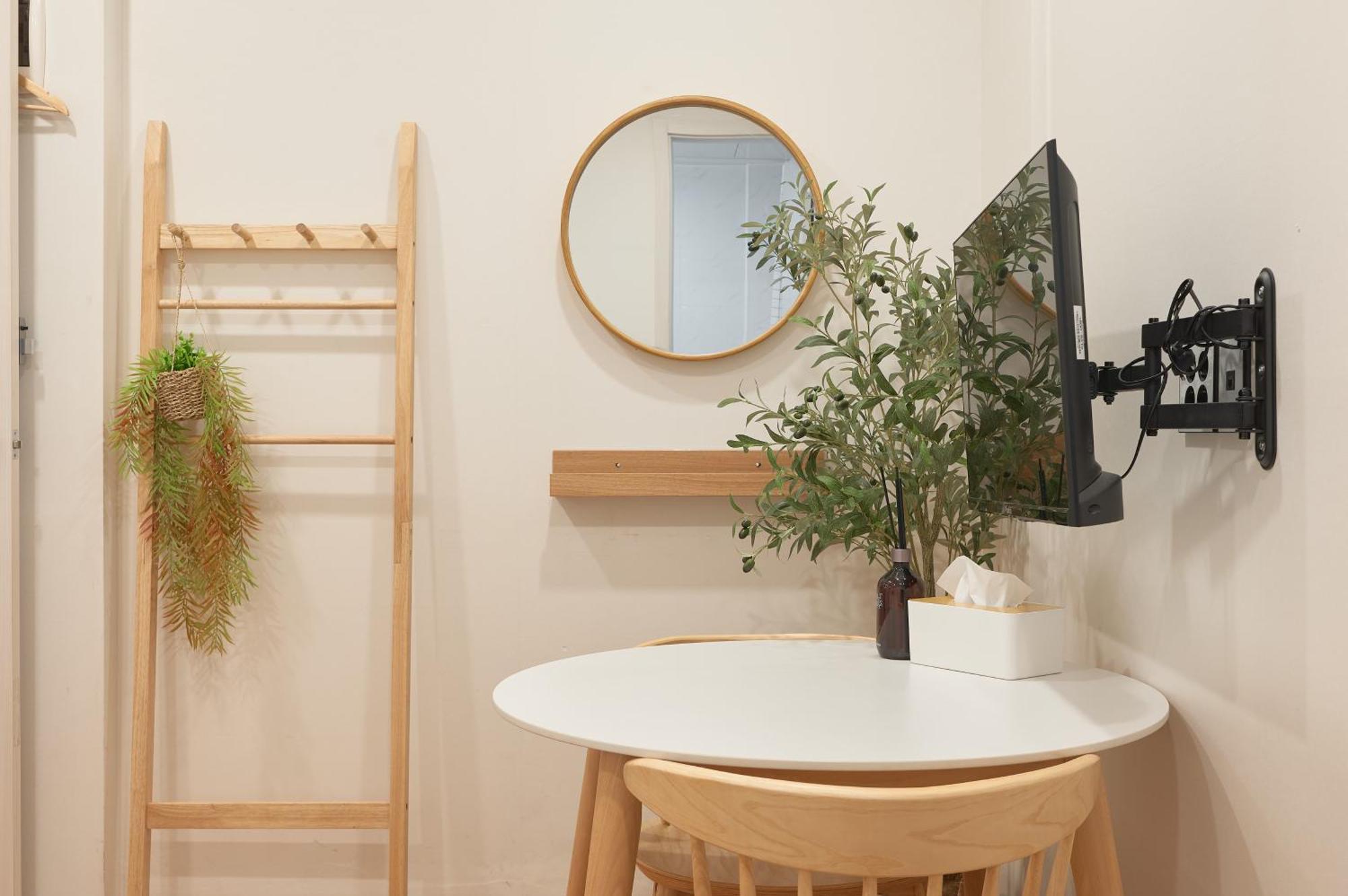 Dawoo House 2 In Hongdae Hotel Seoul Bagian luar foto